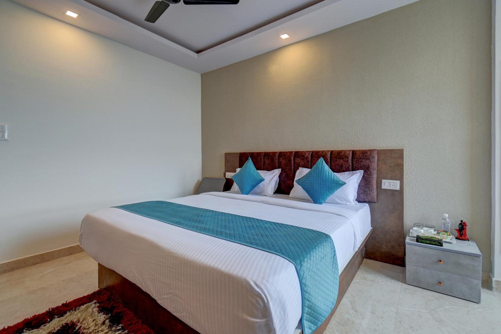 Hotel Cloud 9 Luxury Stay 迈索尔 外观 照片