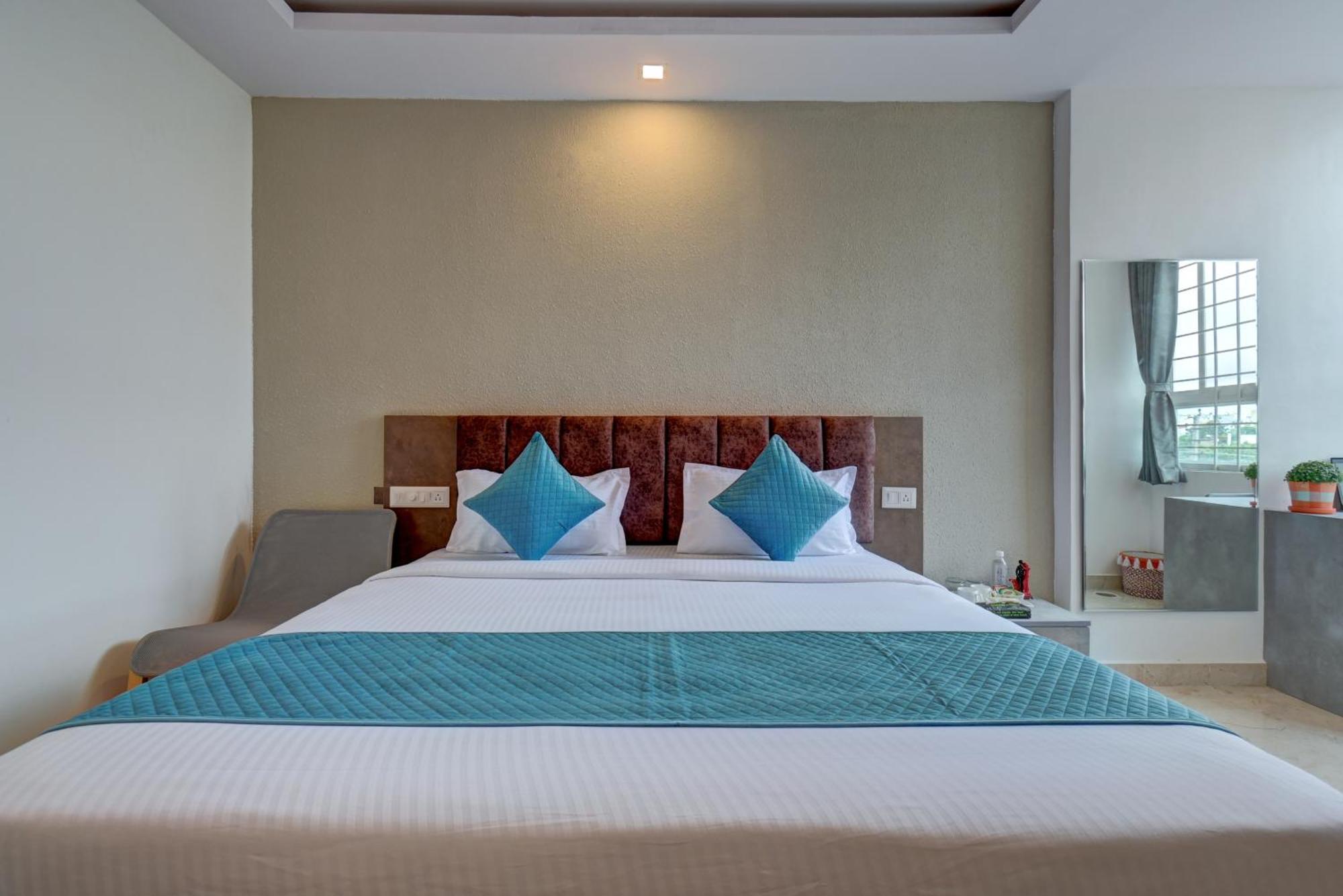 Hotel Cloud 9 Luxury Stay 迈索尔 外观 照片