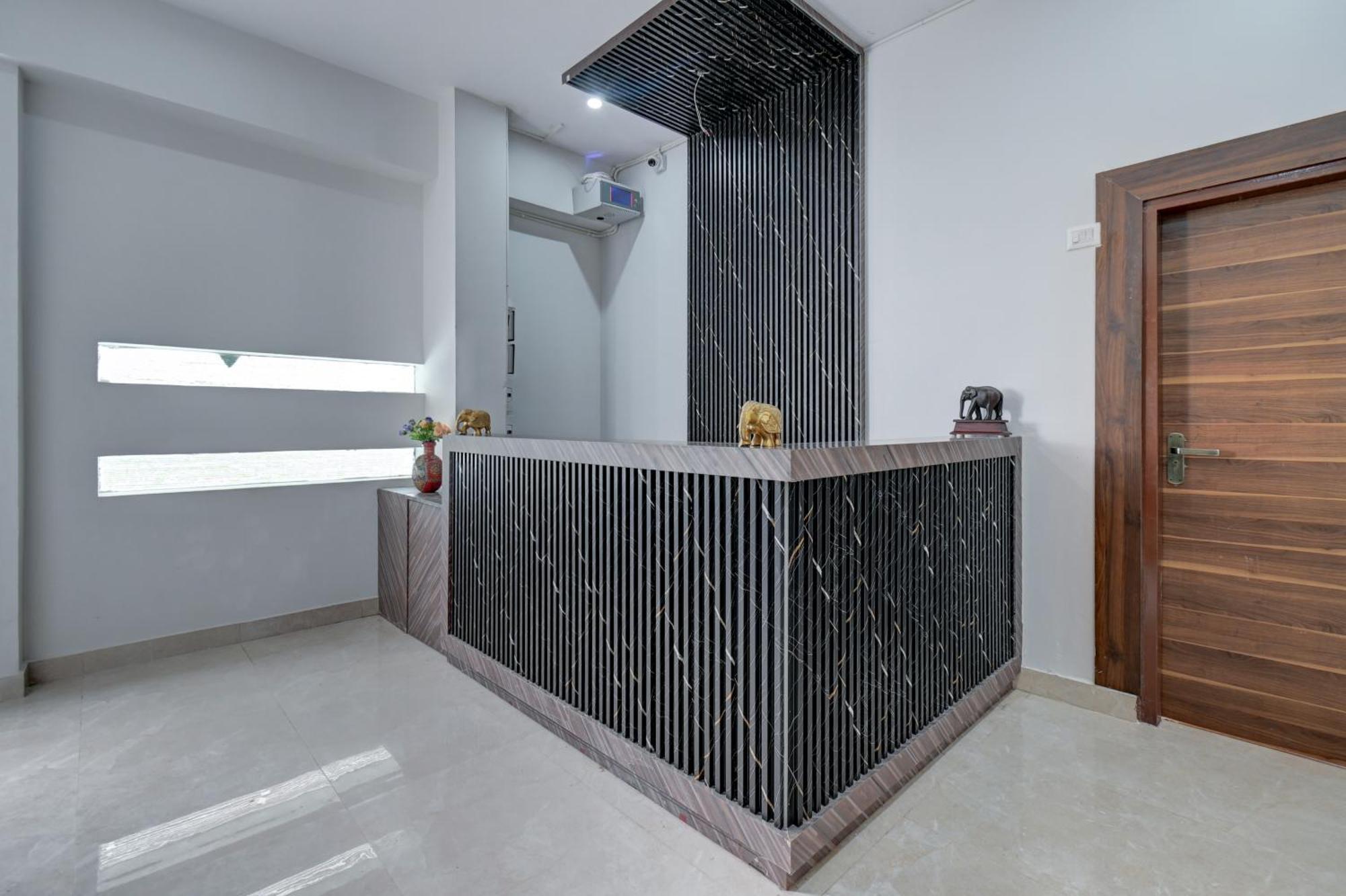 Hotel Cloud 9 Luxury Stay 迈索尔 外观 照片