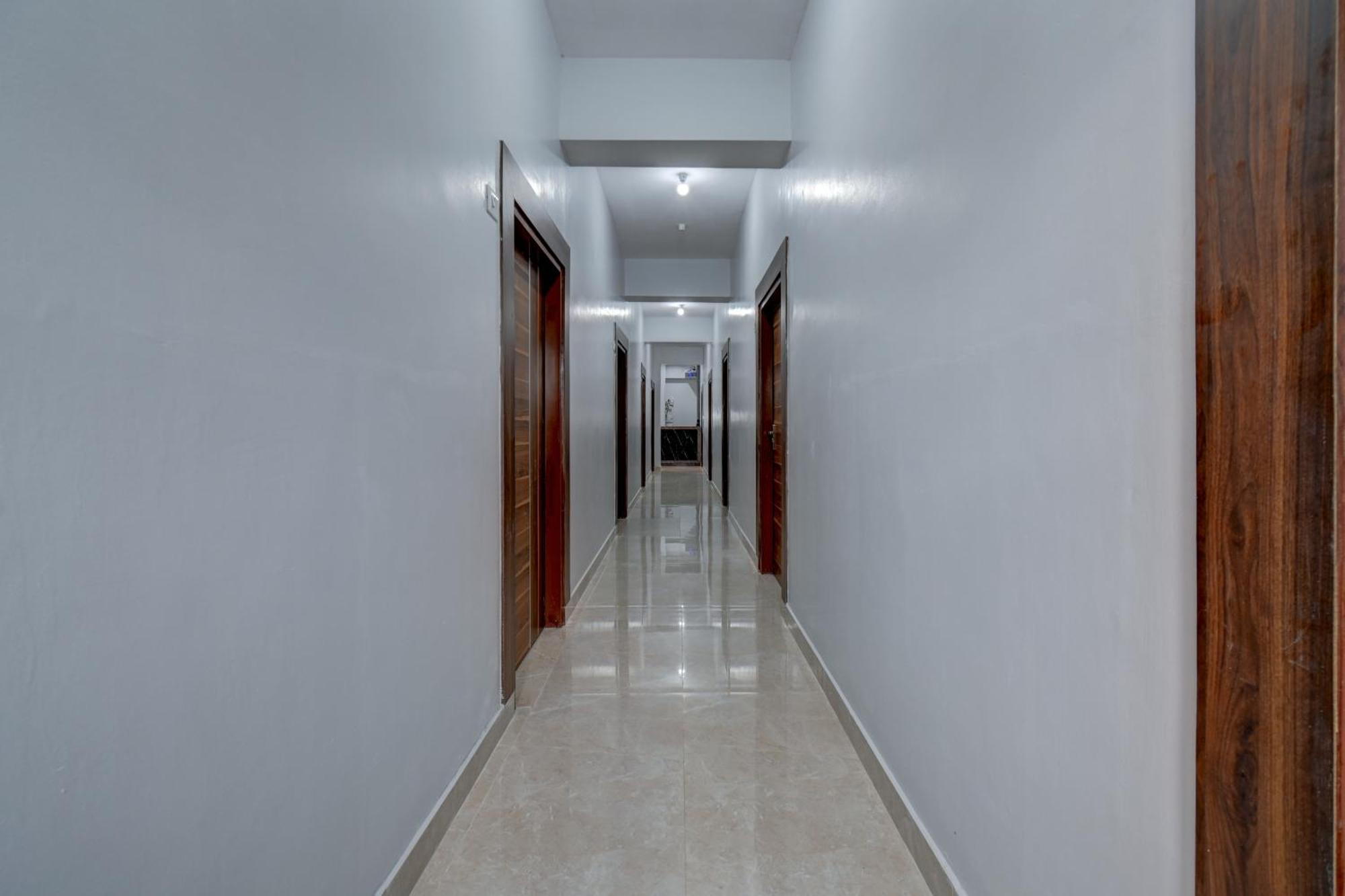 Hotel Cloud 9 Luxury Stay 迈索尔 外观 照片