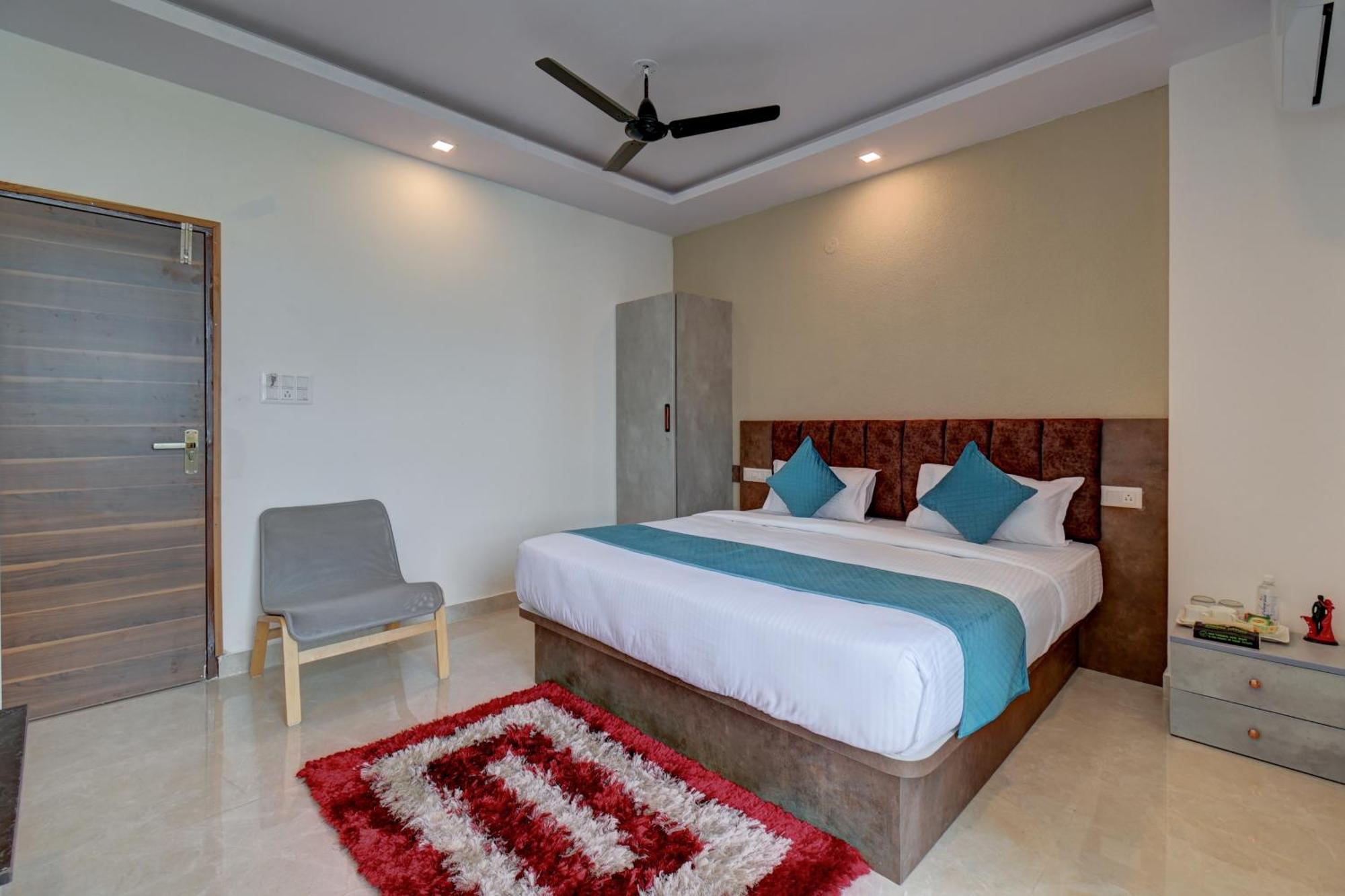 Hotel Cloud 9 Luxury Stay 迈索尔 外观 照片