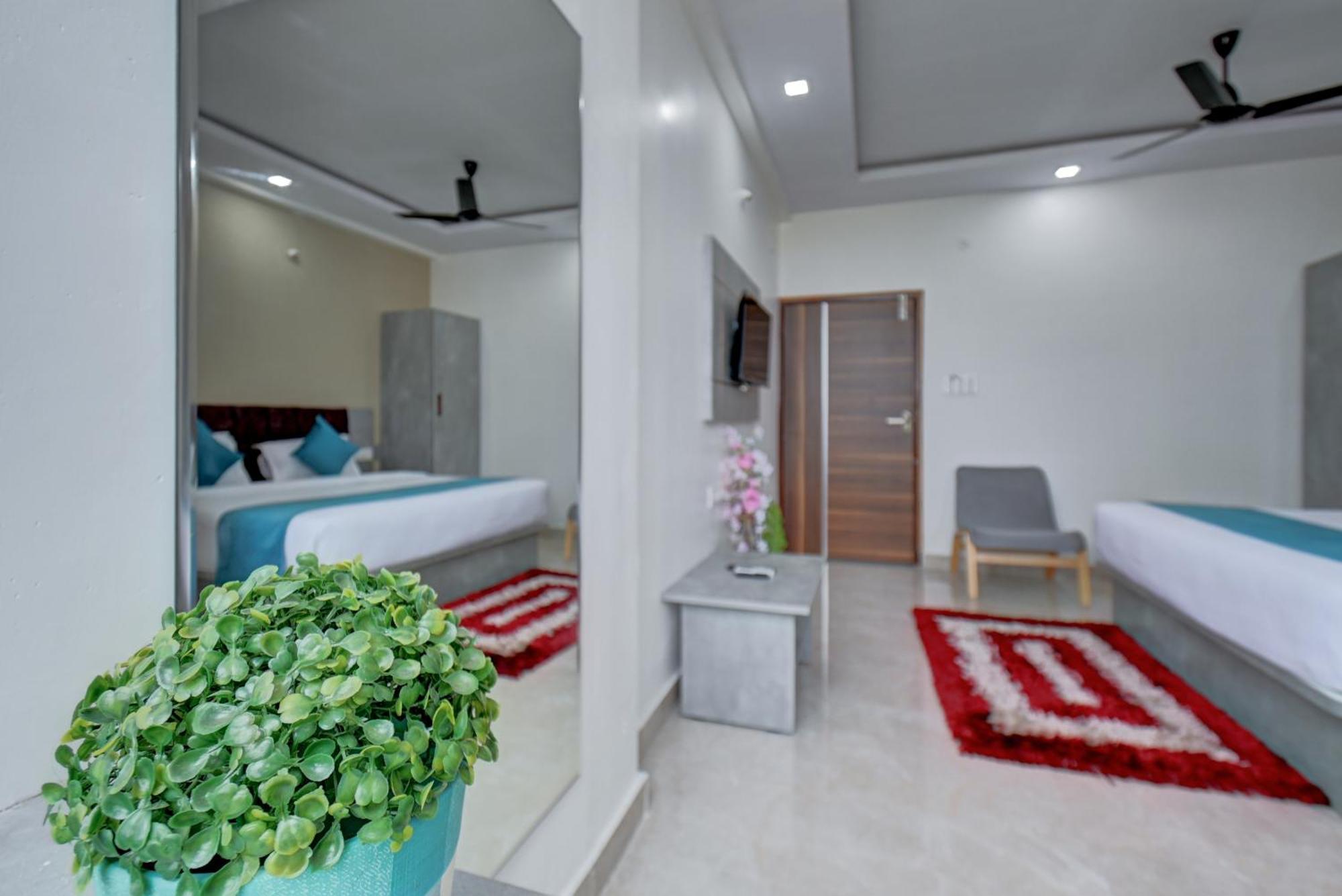 Hotel Cloud 9 Luxury Stay 迈索尔 外观 照片