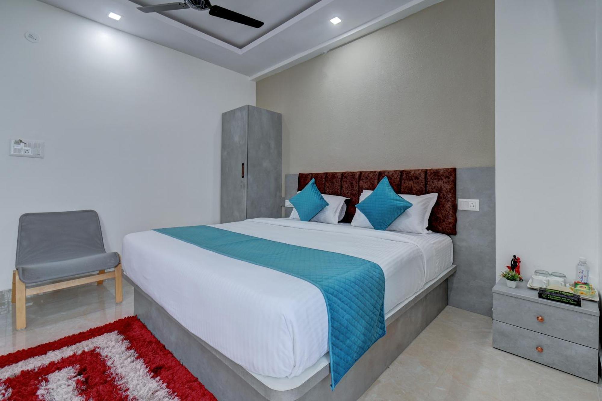Hotel Cloud 9 Luxury Stay 迈索尔 外观 照片