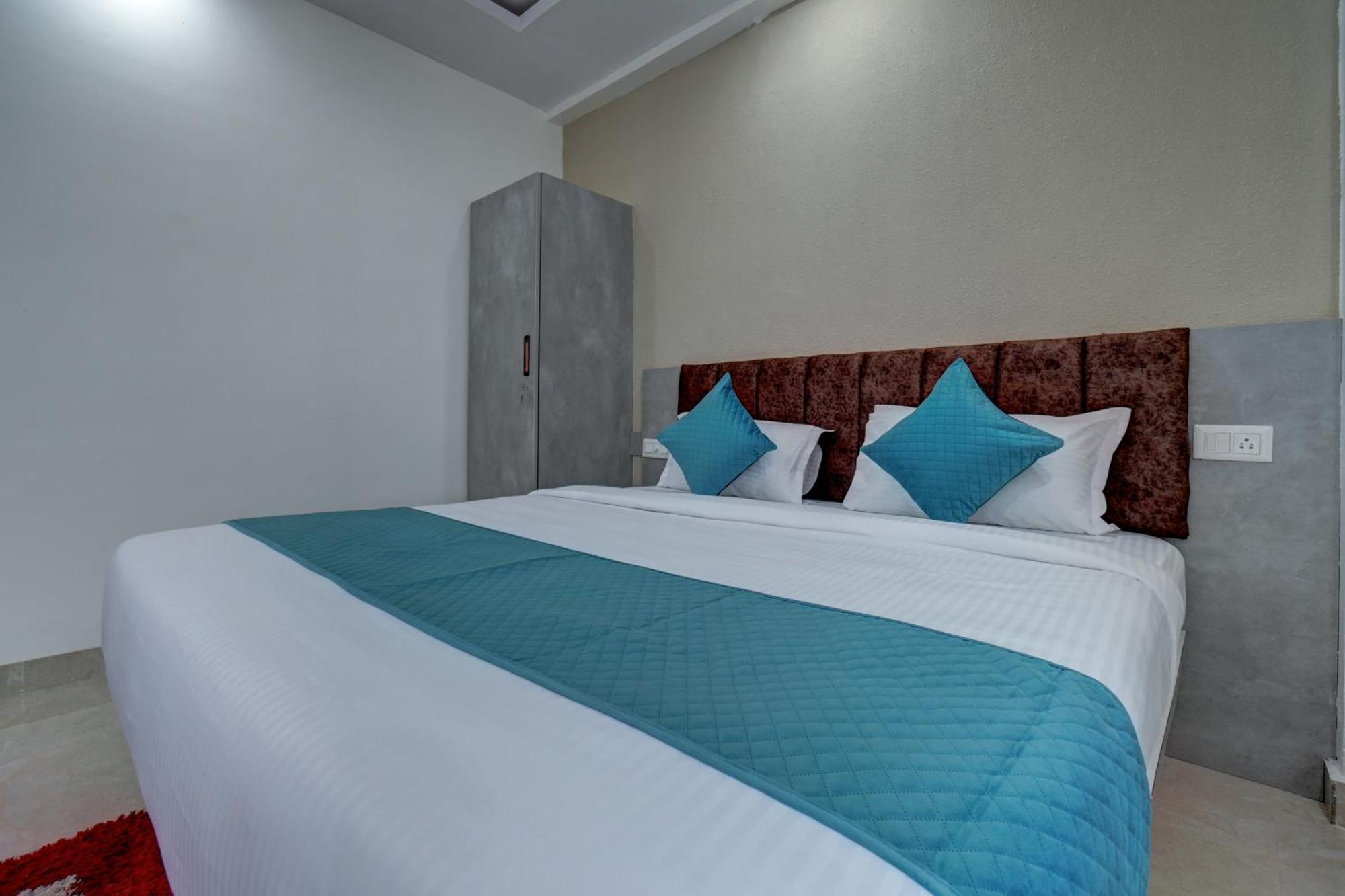 Hotel Cloud 9 Luxury Stay 迈索尔 外观 照片