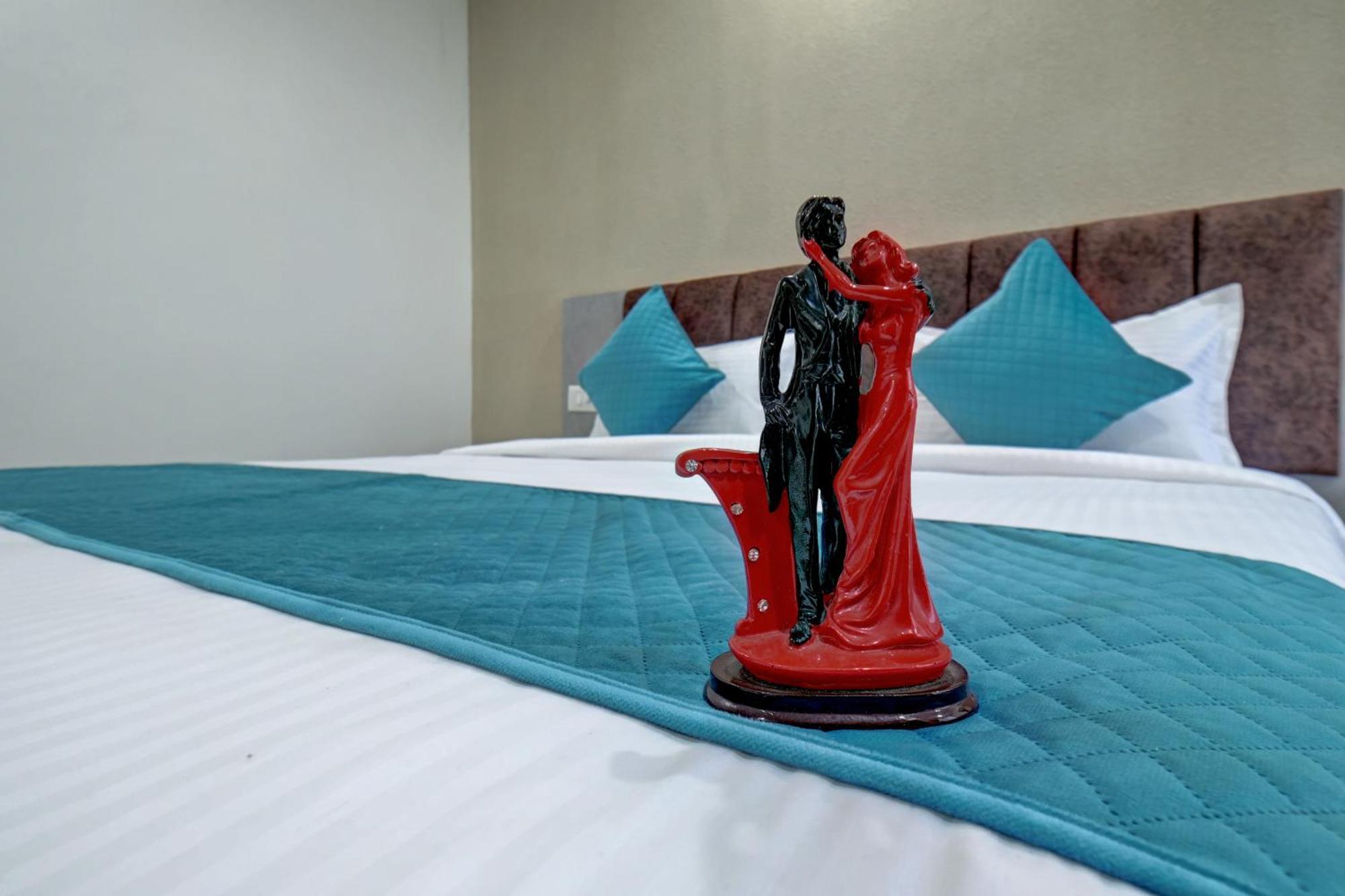 Hotel Cloud 9 Luxury Stay 迈索尔 外观 照片