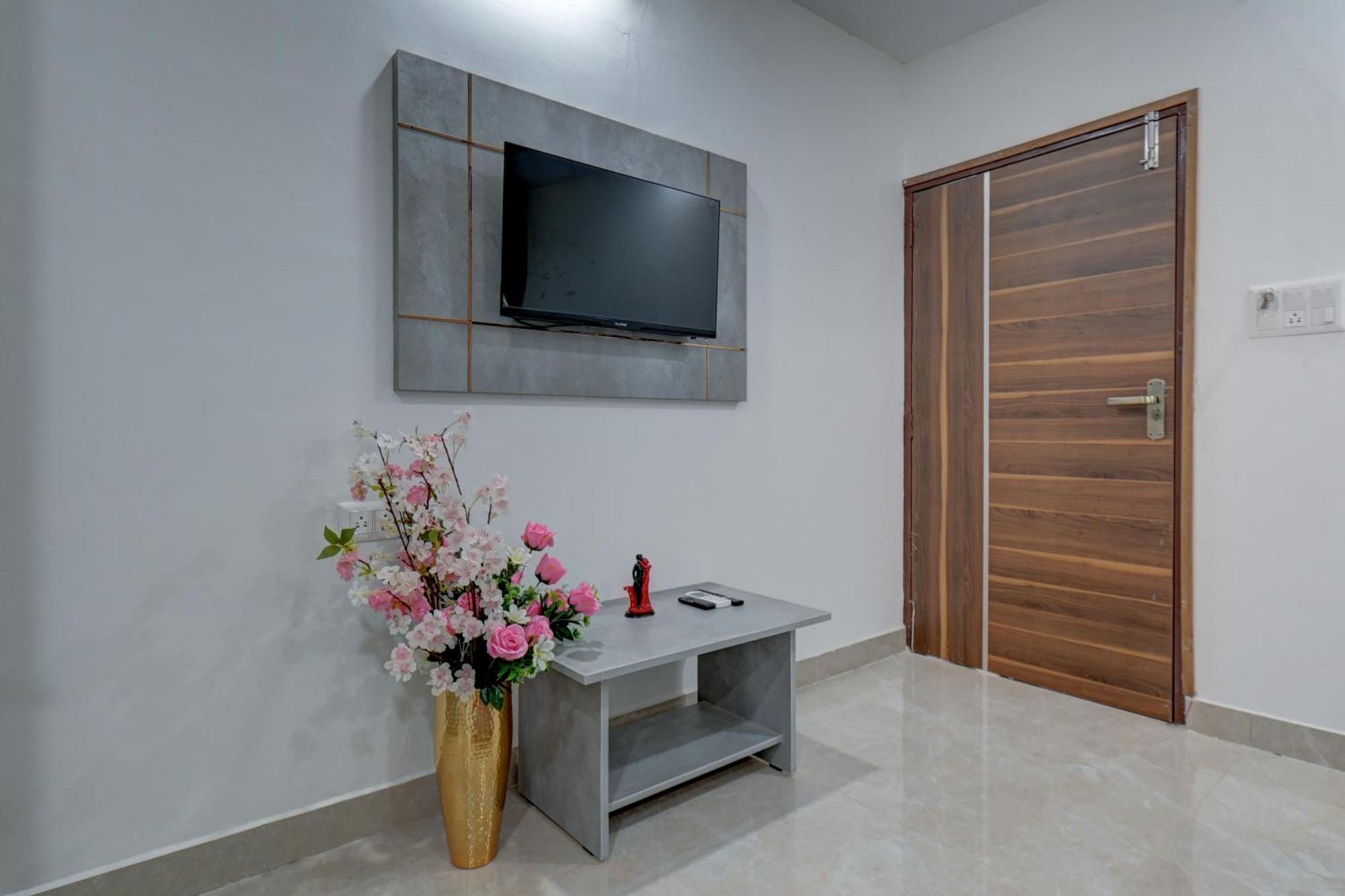 Hotel Cloud 9 Luxury Stay 迈索尔 外观 照片