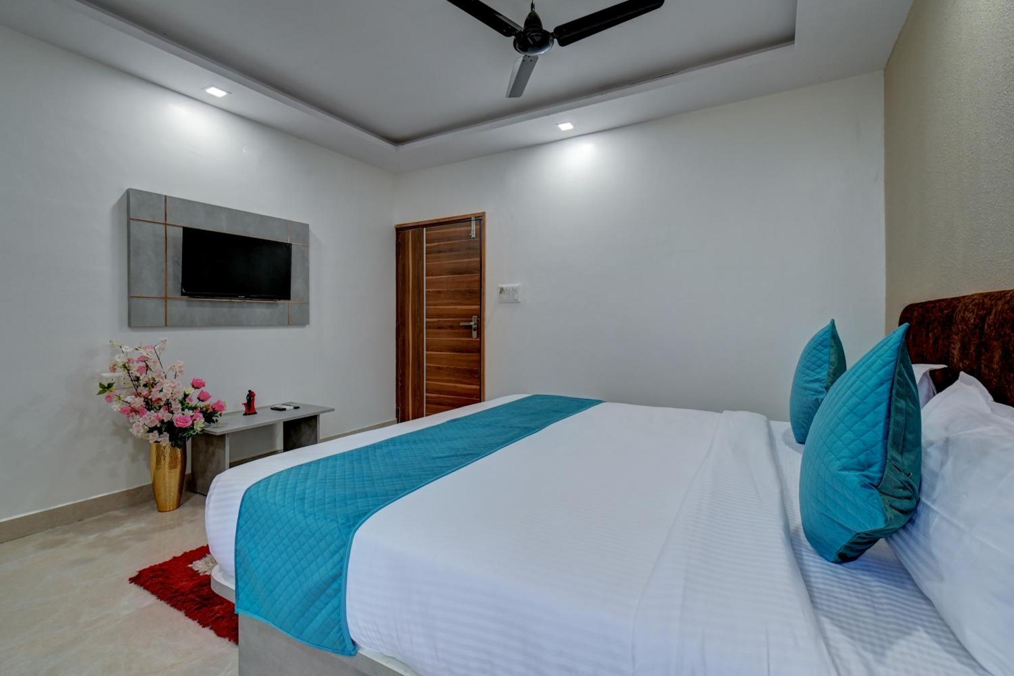 Hotel Cloud 9 Luxury Stay 迈索尔 外观 照片